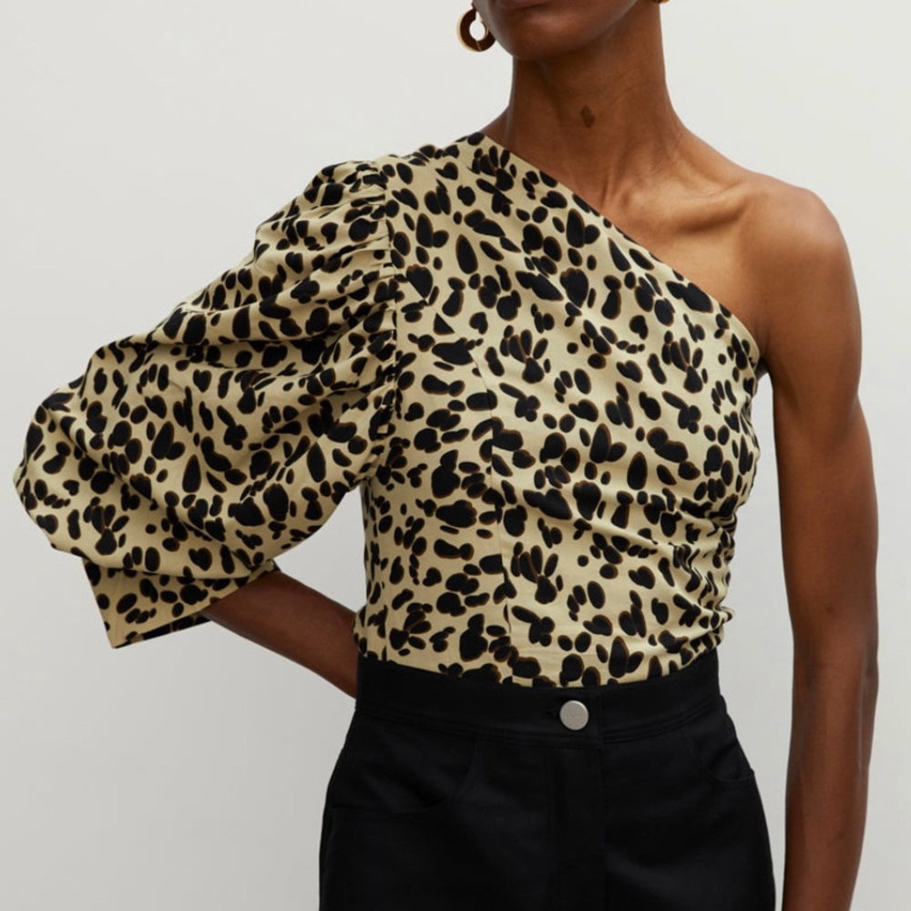 Róhe Leopard One Shoulder Pleated Puff Statement Sleeve Blouse, ROHE, XS, 34